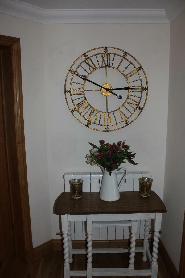 Ty Melin Bed & Breakfast Pembroke Dock Eksteriør bilde